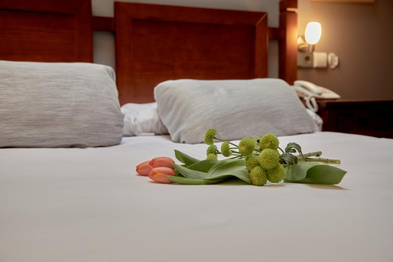 Hotel Casa Azcona Zizur Mayor Luaran gambar