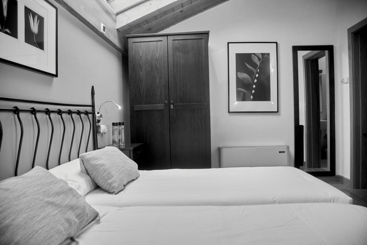 Hotel Casa Azcona Zizur Mayor Luaran gambar